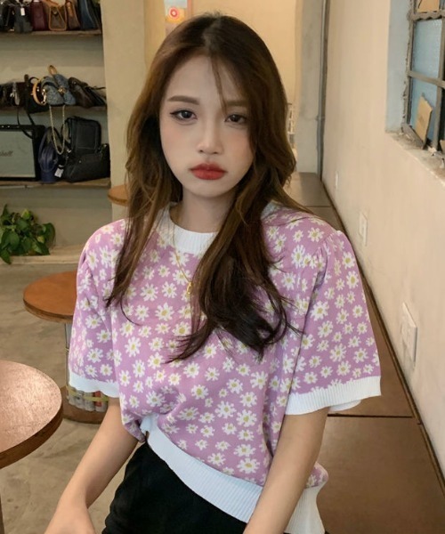 Achic(アシック)の「小花柄ニットトップス(Tシャツ/カットソー・レディース・ブラック/ブルー/パープル・M)」の9枚目の写真