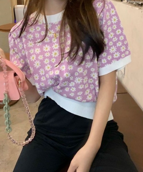 Achic(アシック)の「小花柄ニットトップス(Tシャツ/カットソー・レディース・ブラック/ブルー/パープル・M)」の10枚目の写真