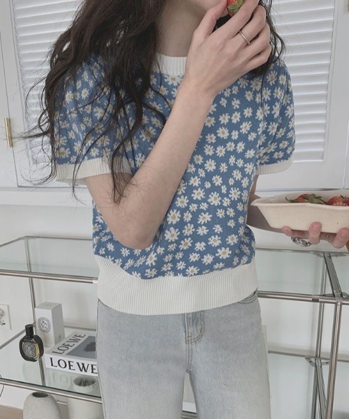 セール】小花柄ニットトップス（Tシャツ/カットソー）｜Achic