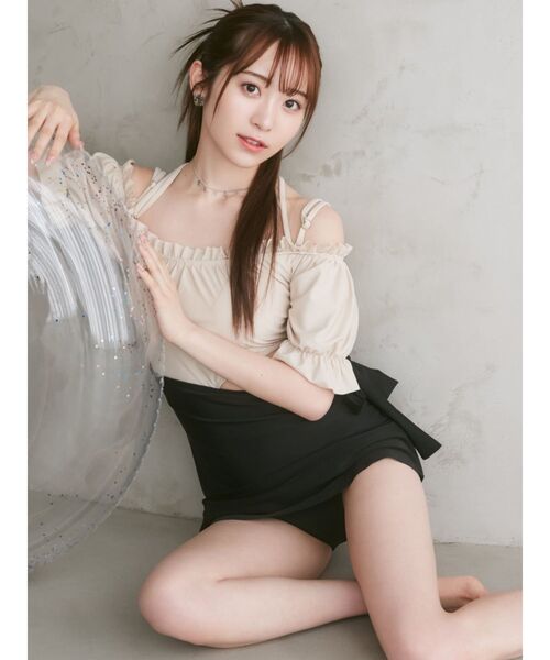 【Bullet by Army of Interns】ワンピース水着 カットアウト Bullet by Army of Interns | Pinkoi | Designer Brands