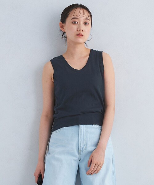 green label relaxing(グリーンレーベルリラクシング)の「ファインタッチ スイビ ニット タンクトップ(タンクトップ・レディース・ベージュ/ネイビー/グレー・FREE)」の3枚目の写真