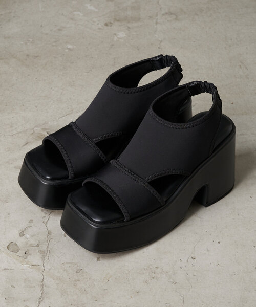 RAY CASSIN（レイカズン）の「ストレッチボリュームサンダル（サンダル・レディース・ブラック/カーキ・SMALL/LARGE/MEDIUM）」の21枚目の写真