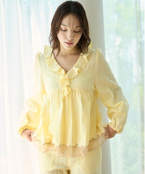 snidel home ガーゼフリルレースチュニック　ガーゼレースパンツ SNIDEL HOME（スナイデルホーム）の「ガーゼフリルレース