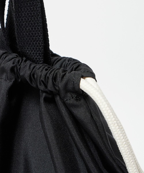 THE NORTH FACE(ザノースフェイス)の「日本未発売 THE NORTH FACE/ザ・ノースフェイス BIG LOGO STRING BAG ナップサック(バックパック/リュック・メンズ・ブルー/クリーム/グリーン/ブラック・ONE SIZE)」の9枚目の写真
