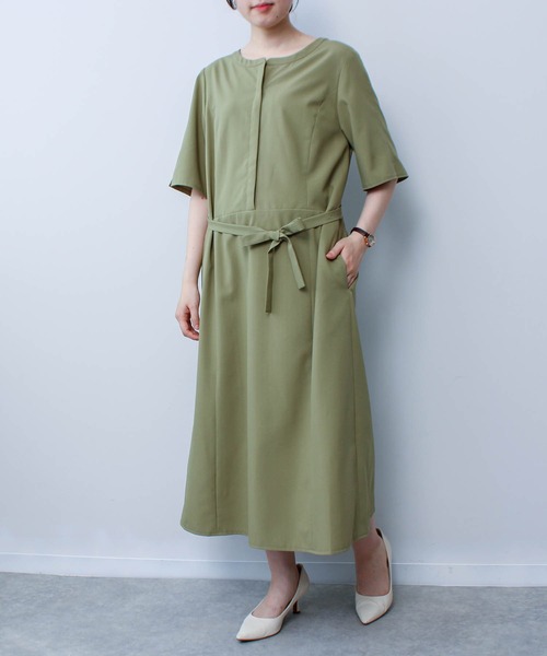 fleur by mint breeze(フルールバイミントブリーズ)の「【L~5L 大きいサイズ】リネンライクベルト使いワンピース(ワンピース・レディース・ネイビー/カーキ・L/LL/3L/4L/5L)」の1枚目の写真