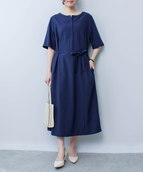 fleur by mint breeze(フルールバイミントブリーズ)の「【L~5L 大きいサイズ】リネンライクベルト使いワンピース(ワンピース・レディース・ネイビー/カーキ・L/LL/3L/4L/5L)」の7枚目の写真