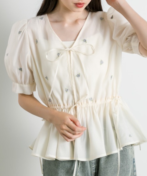 OLIVE des OLIVE（オリーブデオリーブ）の「Rose刺繍Wフロントブラウス（シャツ/ブラウス・レディース・アイボリー/ピンク/ブラック・FREE）」の5枚目の写真