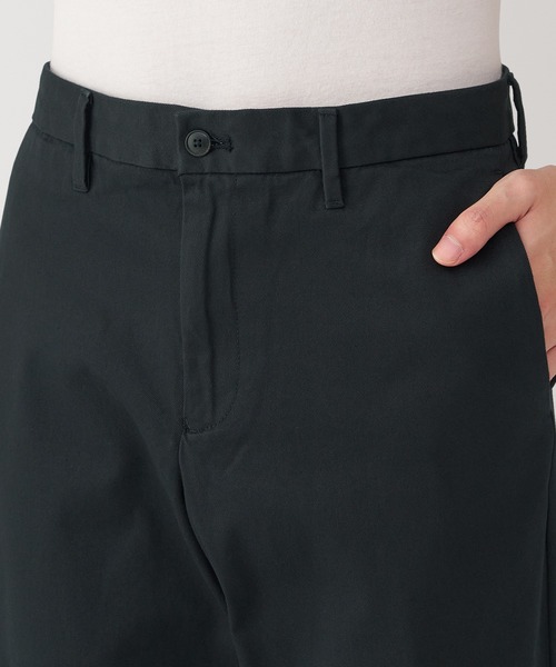 無印良品（ムジルシリョウヒン）の「紳士　ストレッチチノスリムパンツ（チノパンツ・メンズ・ブラック/ライトベージュ/ブラウン系/ブラウン系1/カーキ系・82/85/70/76/88/73/79）」の9枚目の写真