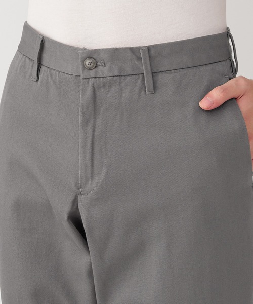 無印良品（ムジルシリョウヒン）の「紳士　ストレッチチノスリムパンツ（チノパンツ・メンズ・ブラック/ライトベージュ/ブラウン系/ブラウン系1/カーキ系・82/85/70/76/88/73/79）」の17枚目の写真