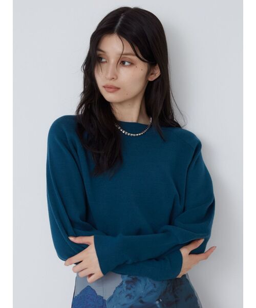 MURUA（ムルーア）の「クルーネックボリュームスリーブニット（ニット/セーター・レディース・ブルー/アイボリー/レッド/グレー/ブラック・FREE）」の9枚目の写真