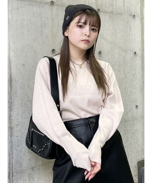 MURUA（ムルーア）の「クルーネックボリュームスリーブニット（ニット/セーター・レディース・ブルー/アイボリー/レッド/グレー/ブラック・FREE）」の10枚目の写真