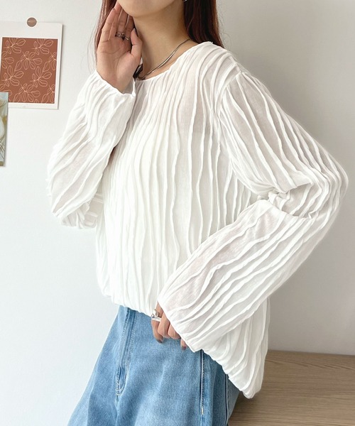 Futier land(フューティアランド)の「ウェーブシアーゆったりトップス(Tシャツ/カットソー・レディース・ブラウン/ブラック/オフホワイト/ベージュ・FREE)」の1枚目の写真