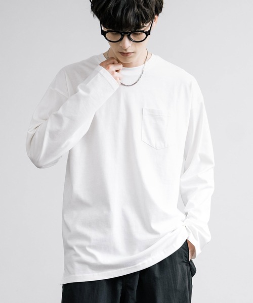 Rocky Monroe(ロッキーモンロー)の「ピーチ天竺 ポケット付きBIG ロンT 無地・配色ステッチ(Tシャツ/カットソー・メンズ・ブラック系/ホワイト系/ネイビー/ホワイト/ブラック/ベージュ/カーキ/ネイビー系・L/M/LL)」の1枚目の写真