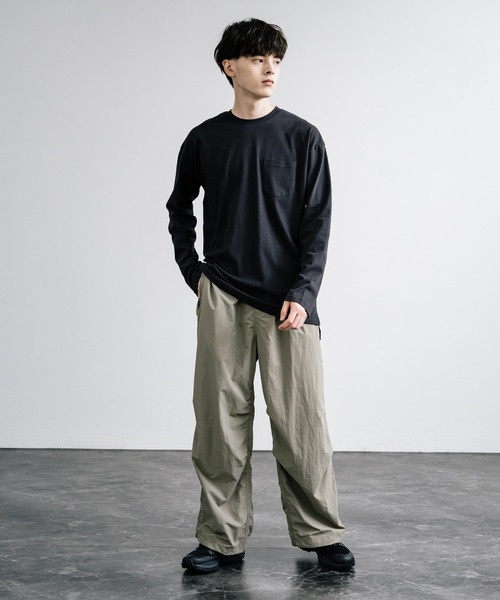 Rocky Monroe(ロッキーモンロー)の「ピーチ天竺 ポケット付きBIG ロンT 無地・配色ステッチ(Tシャツ/カットソー・メンズ・ブラック系/ホワイト系/ネイビー/ホワイト/ブラック/ベージュ/カーキ/ネイビー系・L/M/LL)」の20枚目の写真