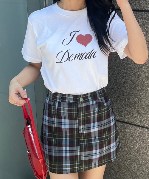 fiere(フィエール)の「シンプルハートプリント半袖Tシャツ(Tシャツ/カットソー・レディース・ホワイト・LARGE/MEDIUM/SMALL)」の2枚目の写真