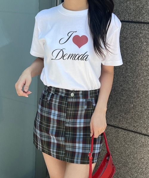 fiere(フィエール)の「シンプルハートプリント半袖Tシャツ(Tシャツ/カットソー・レディース・ホワイト・LARGE/MEDIUM/SMALL)」の4枚目の写真