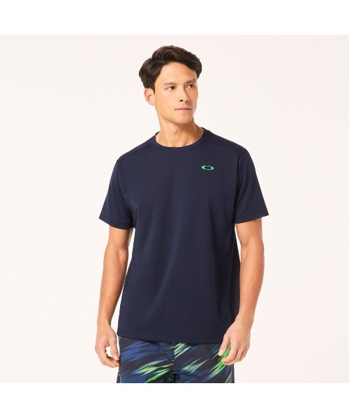 OAKLEY(オークリー)の「オークリー SLANT PLAIN SS TEE 9.0/ Tシャツ/ TRAINING スポーツ・トレーニング/ OAKLEY(Tシャツ/カットソー・メンズ・ネイビー/ブラック/ホワイト・S/M)」の9枚目の写真