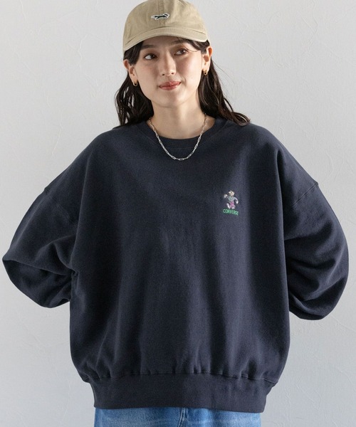 CONVERSE(コンバース)の「CONVERSE/ベアロゴルーズスウェット(スウェット・レディース・ホワイト/ネイビー/ピンク・FREE)」の2枚目の写真