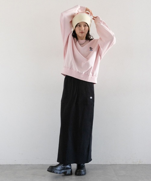 CONVERSE(コンバース)の「CONVERSE/ベアロゴルーズスウェット(スウェット・レディース・ホワイト/ネイビー/ピンク・FREE)」の9枚目の写真