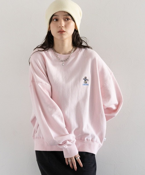 CONVERSE(コンバース)の「CONVERSE/ベアロゴルーズスウェット(スウェット・レディース・ホワイト/ネイビー/ピンク・FREE)」の12枚目の写真