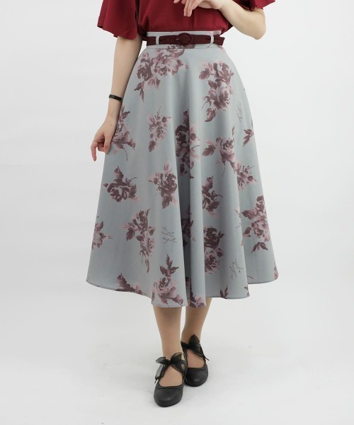 an another angelus（アンアナザーアンジェラス）の「ベルト付きアートローズ柄フレアースカート/ananotherangelus（スカート・レディース・ボルドー/ブルー・FREE）」の16枚目の写真