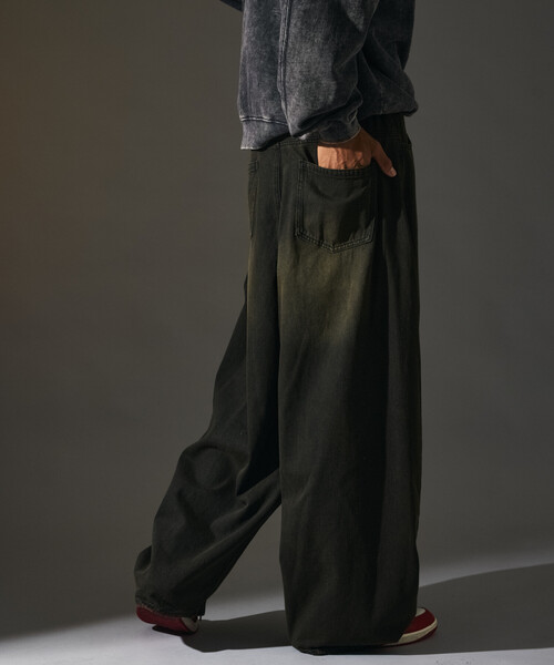 FREAK'S STORE（フリークスストア）の「限定展開 MR HEARTS/ミスターハーツ MR HEARTS/ミスターハーツ VINTAGE WASH WIDE SILHOUETTE CURVE DENIM（デニムパンツ・メンズ・ブラック/サックスブルー/ネイビー・SMALL/MEDIUM/LARGE）」の14枚目の写真