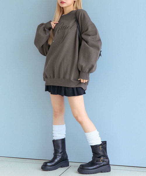 OLIVE des OLIVE(オリーブデオリーブ)の「ロゴ刺繍スウェット(Tシャツ/カットソー・レディース・スミクロ/サックスブルー/トップグレー/オフホワイト・FREE)」の17枚目の写真