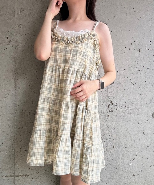 merrylatte(メリーラテ)の「チェックリボンキャミワンピース(ワンピース・レディース・イエロー・FREE)」の18枚目の写真