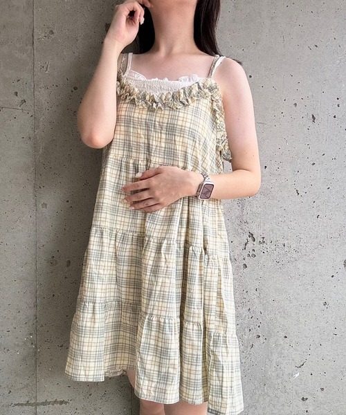 merrylatte(メリーラテ)の「チェックリボンキャミワンピース(ワンピース・レディース・イエロー・FREE)」の19枚目の写真