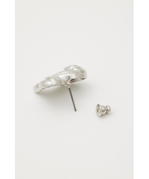 SLY(スライ)の「HEART METAL P/EARRING ハート メタル ピアス(ピアス(両耳用)・レディース・シルバー/ゴールド・FREE)」の5枚目の写真