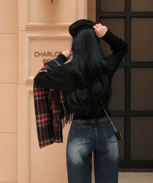 BEIDELLI（ベイデリー）の「[BELLIDE MADE] ソフトヘンリーネックボタンニット（ニット/セーター・レディース・ブラック/ネイビー/ベージュ/グレー・FREE）」の15枚目の写真