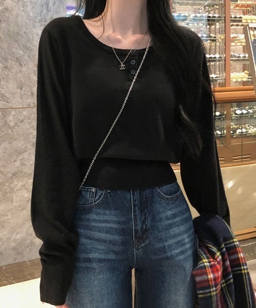 BEIDELLI（ベイデリー）の「[BELLIDE MADE] ソフトヘンリーネックボタンニット（ニット/セーター・レディース・ブラック/ネイビー/ベージュ/グレー・FREE）」の16枚目の写真