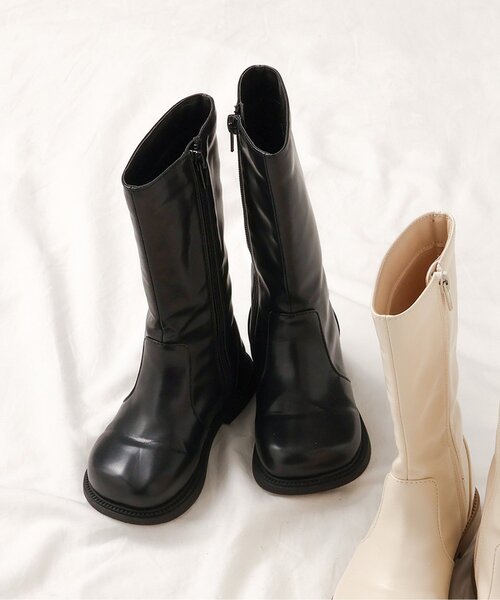 apres les cours(アプレレクール)の「ミドルブーツ(ブーツ・キッズ・ブラック/ベージュ・18/19/17/15 /16)」の1枚目の写真