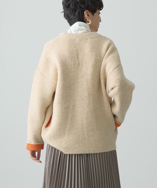 MACHATT アイボリー　ブークレニットカーディガン ブークレWフェイスVネックニットカーディガン（カーディガン/ボレロ