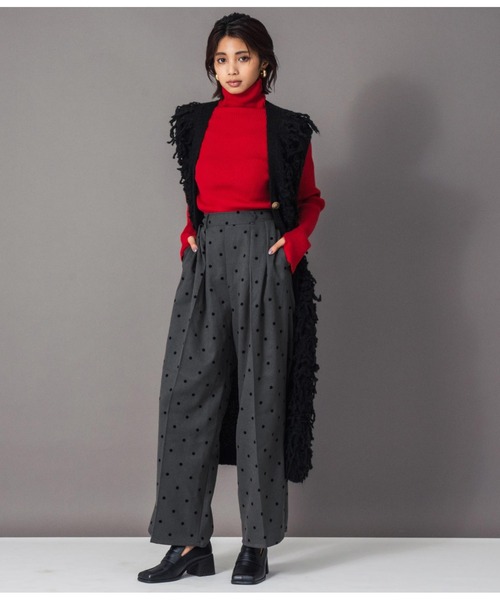 Settimissimo(セッティミッシモ)の「ウエストタック起毛フロッキードットワイドパンツ(その他パンツ・レディース・オフホワイト/ダークグレー・FREE)」の3枚目の写真