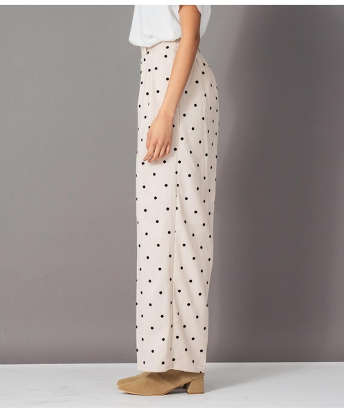 Settimissimo(セッティミッシモ)の「ウエストタック起毛フロッキードットワイドパンツ(その他パンツ・レディース・オフホワイト/ダークグレー・FREE)」の5枚目の写真