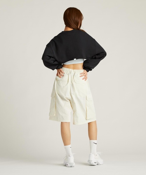 NIKE（ナイキ）の「ナイキ スポーツウェア ウィメンズ オーバーサイズド フレンチテリー シュラッグ / Nike Sportswear Women's Oversized French Terry Shrug FV7510-010 Black（その他トップス・レディース・ブラック・S/M/L/2XL/XL/XS）」の14枚目の写真