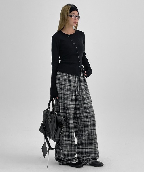 BLACKUP（ブラックアップ）の「[MADE] テプシー起毛チェックバンディングパンツ（その他パンツ・レディース・ブラック/ネイビー・ONESIZE）」の6枚目の写真