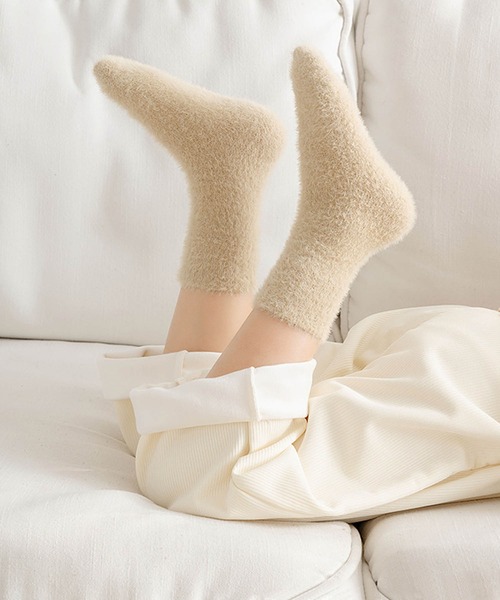 aimoha（アイモハ）の「【aimoha-KIDS-】ふわふわソックス (AW)（ソックス/靴下・キッズ・ベージュ/ホワイト/ライトオリーブ/ピンク/キャメル/バーガンディー/ブルー/ブラック/チョコ・SMALL/MEDIUM/LARGE）」の5枚目の写真