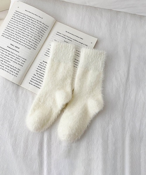 aimoha（アイモハ）の「【aimoha-KIDS-】ふわふわソックス (AW)（ソックス/靴下・キッズ・ベージュ/ホワイト/ライトオリーブ/ピンク/キャメル/バーガンディー/ブルー/ブラック/チョコ・SMALL/MEDIUM/LARGE）」の14枚目の写真