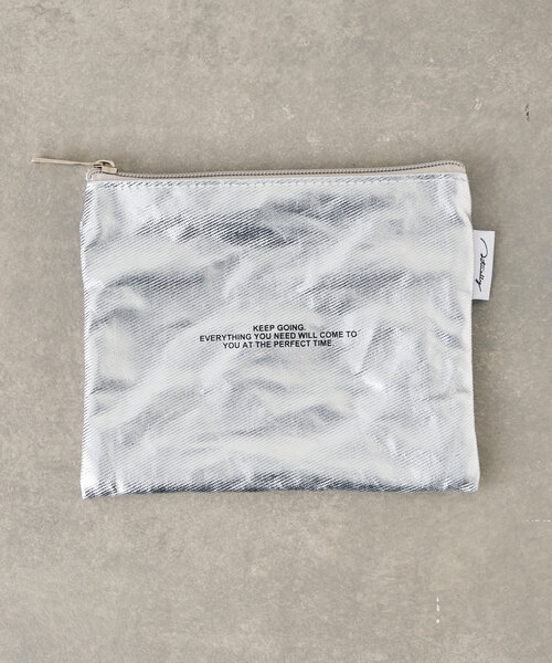 Actually（アクチュアリー）の「キャンバス箔プリントポーチ（ポーチ・レディース・シルバー/ゴールド/ブラック・0）」の9枚目の写真