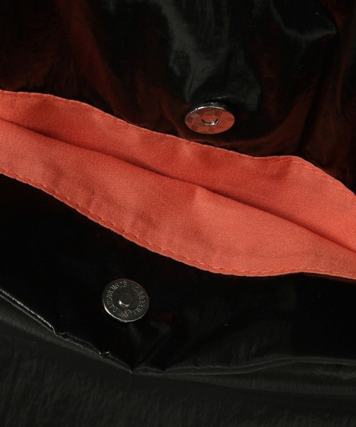 niko and...（ニコアンド）の「オリジナルチャーム付き刺繍トートバッグ（トートバッグ・レディース・パープル/ブラック/グレー・0）」の11枚目の写真