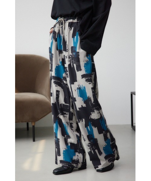 AZUL by moussy（アズールバイマウジー）の「パッチポケットイージーパンツ（スラックス・レディース・ブラック系その他/グレー系その他・SMALL/MEDIUM）」の14枚目の写真