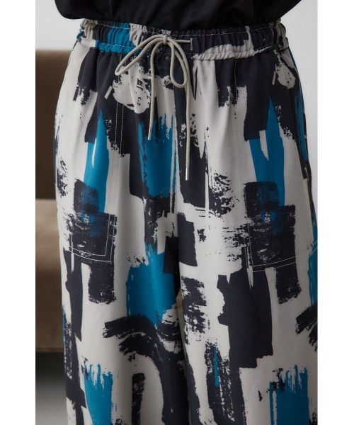 AZUL by moussy（アズールバイマウジー）の「パッチポケットイージーパンツ（スラックス・レディース・ブラック系その他/グレー系その他・SMALL/MEDIUM）」の20枚目の写真