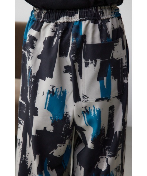 AZUL by moussy（アズールバイマウジー）の「パッチポケットイージーパンツ（スラックス・レディース・ブラック系その他/グレー系その他・SMALL/MEDIUM）」の21枚目の写真