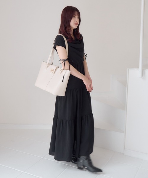 mellowneon（メロウネオン）の「2wayA4ロゴベルトバッグ（トートバッグ・レディース・アイボリー/ブラック/ブラウン・FREE）」の14枚目の写真