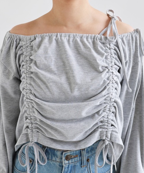 Freesia by andme(フリージアバイアンドミー)の「ギャザーリボンオフショルダー長袖トップス(Tシャツ/カットソー・レディース・ブラック/杢グレー/オフホワイト・M)」の21枚目の写真
