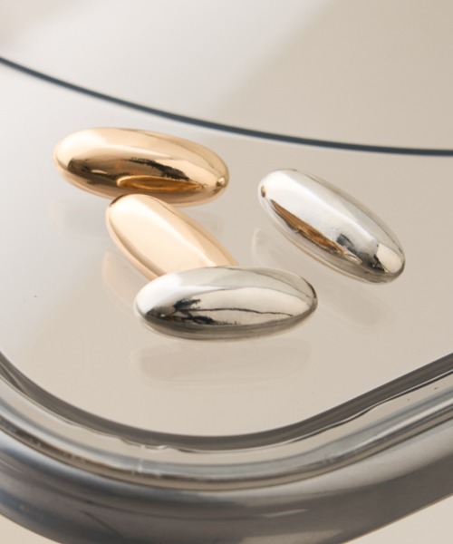 CIAOPANIC TYPY（チャオパニックティピー）の「【2025年S/S新作】lilメタルオーバルピアス（ピアス（両耳用）・レディース・シルバー/ゴールド・ONE SIZE）」の3枚目の写真