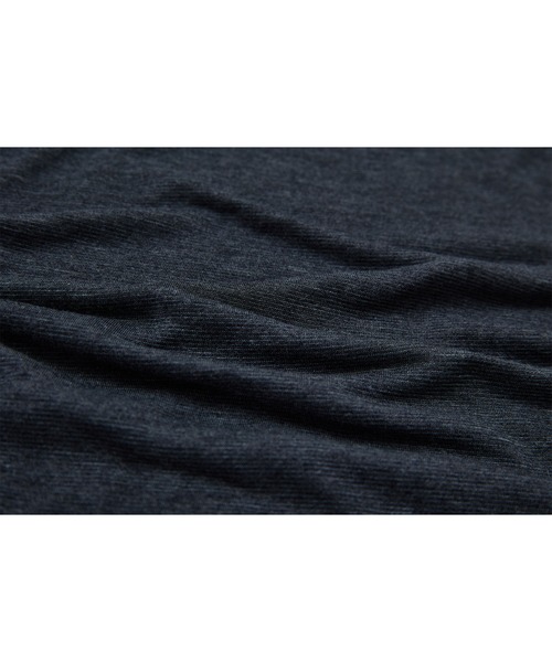 tageechita(タジチタ)の「【tageechita】シアーラウンドネック フィットロングTシャツ(Tシャツ/カットソー・レディース・ブラック/ネイビー・S/M/L)」の8枚目の写真