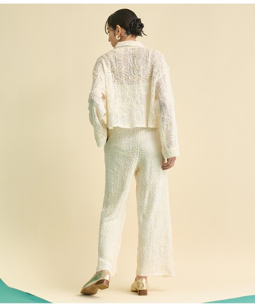 Settimissimo（セッティミッシモ）の「フラワーコード刺繍 ワイドスリーブ シャツ（シャツ/ブラウス・レディース・ブラウン/アイボリー・FREE）」の13枚目の写真